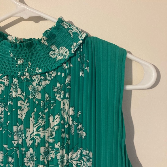 Nanette High Neck Knee Length Dress. - Picture 4 of 7